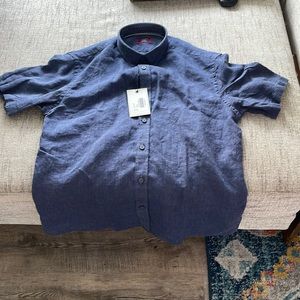 Untuckit short sleeve denim shirt